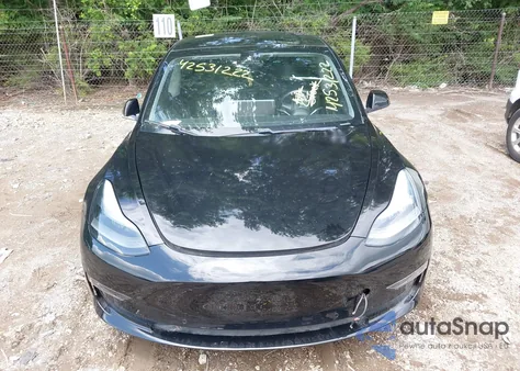 2019 Tesla Model 3 z USA, uszkodzony, nr VIN 5YJ3E1EA0KF361870